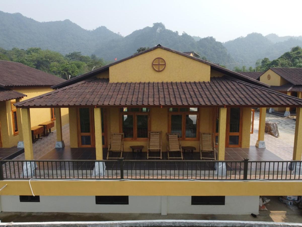 Sky Bay Lodge Ha Giang Exterior photo