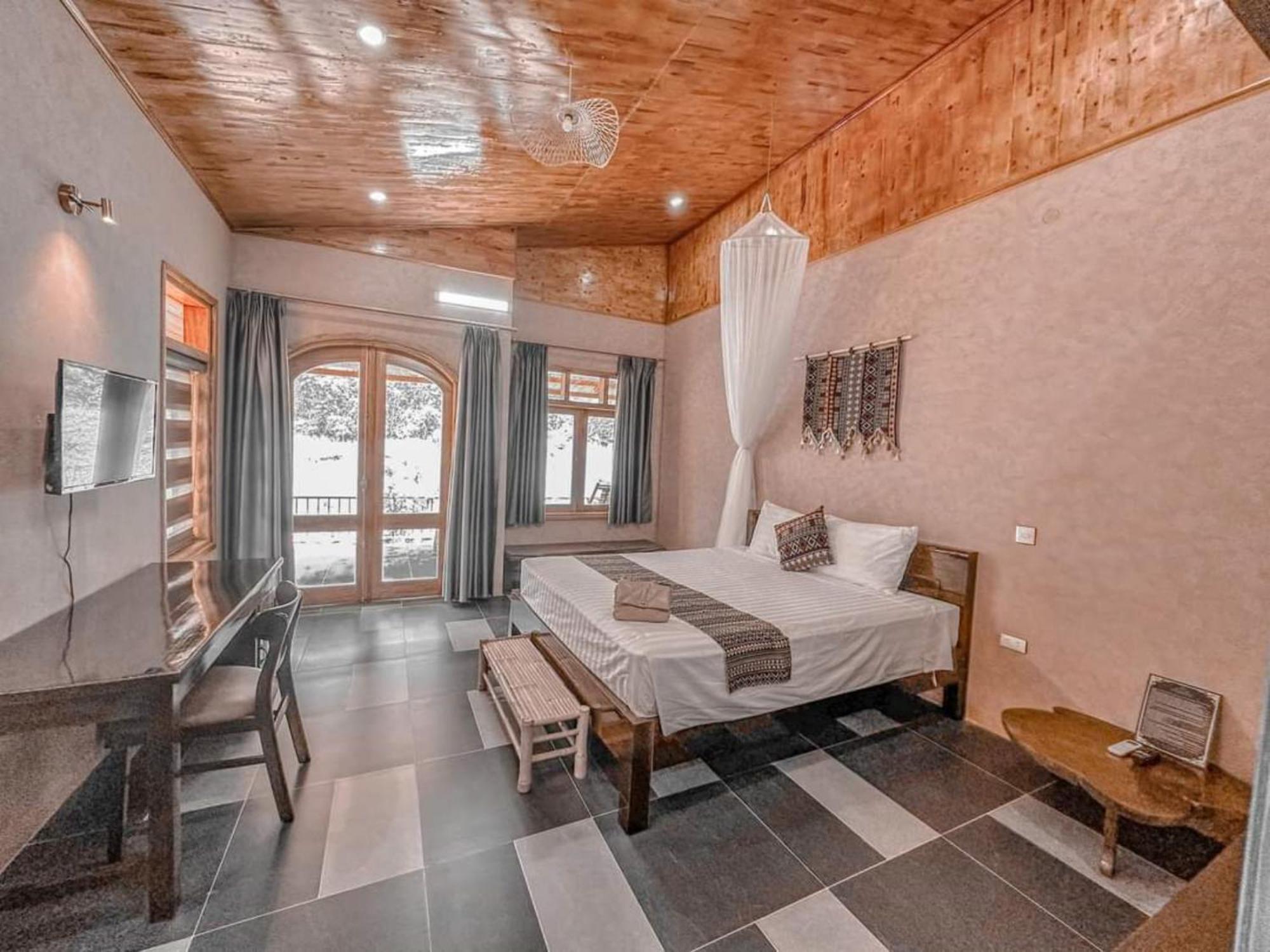 Sky Bay Lodge Ha Giang Exterior photo