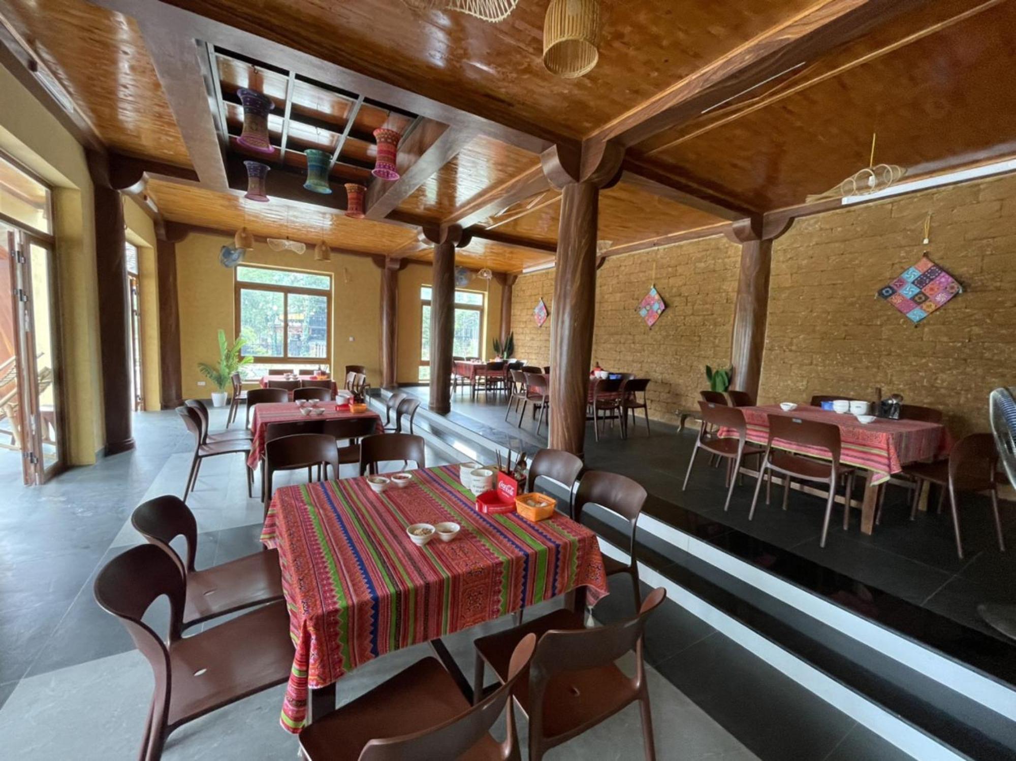 Sky Bay Lodge Ha Giang Exterior photo