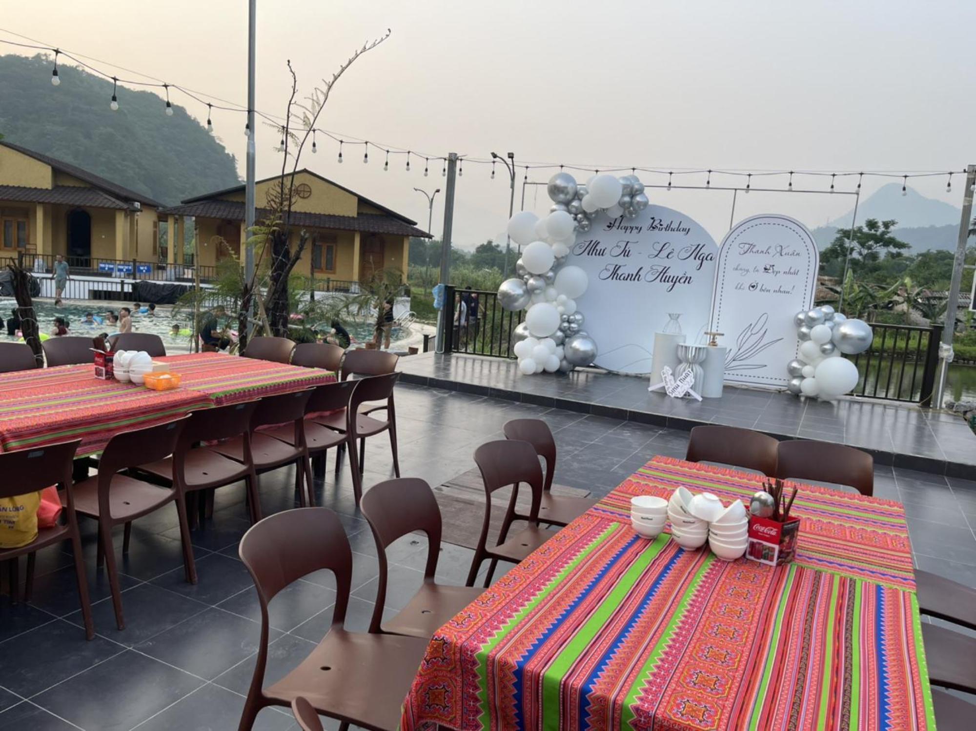 Sky Bay Lodge Ha Giang Exterior photo