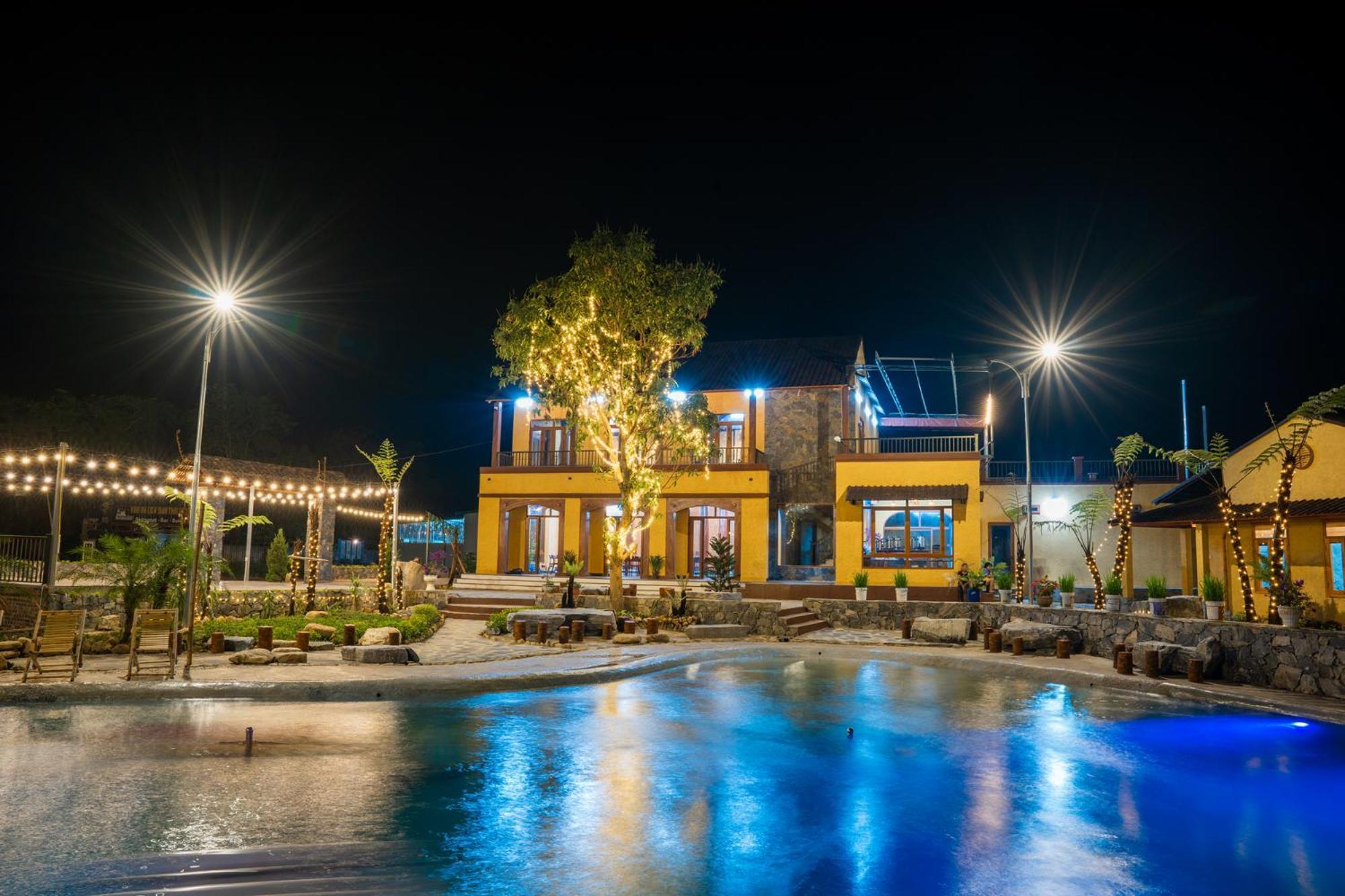 Sky Bay Lodge Ha Giang Exterior photo