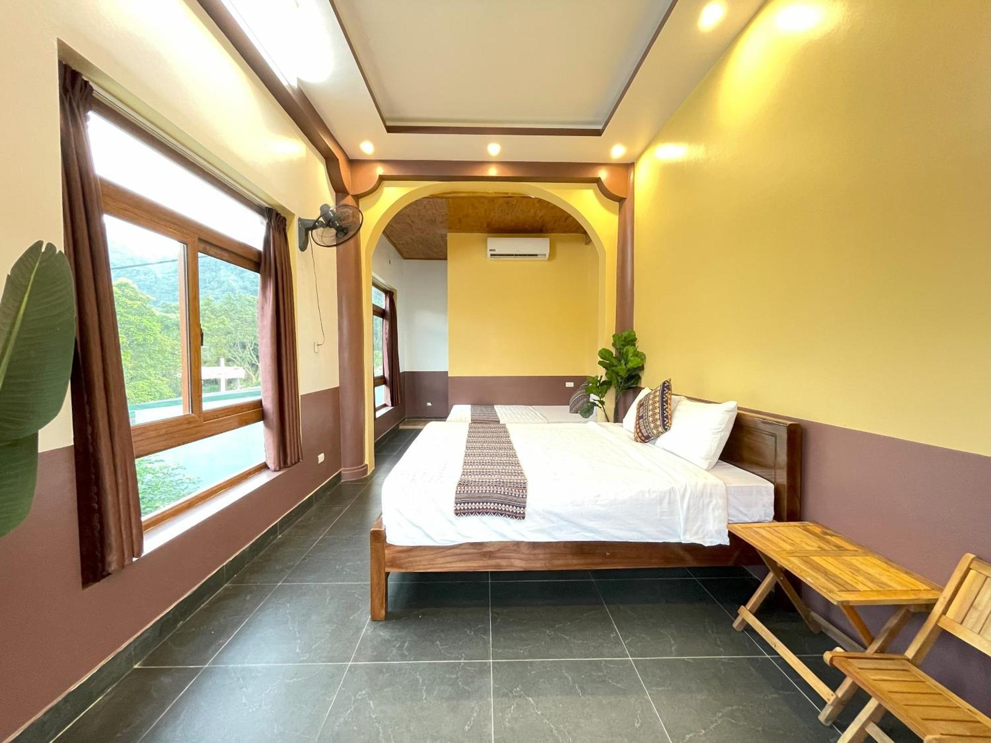 Sky Bay Lodge Ha Giang Exterior photo