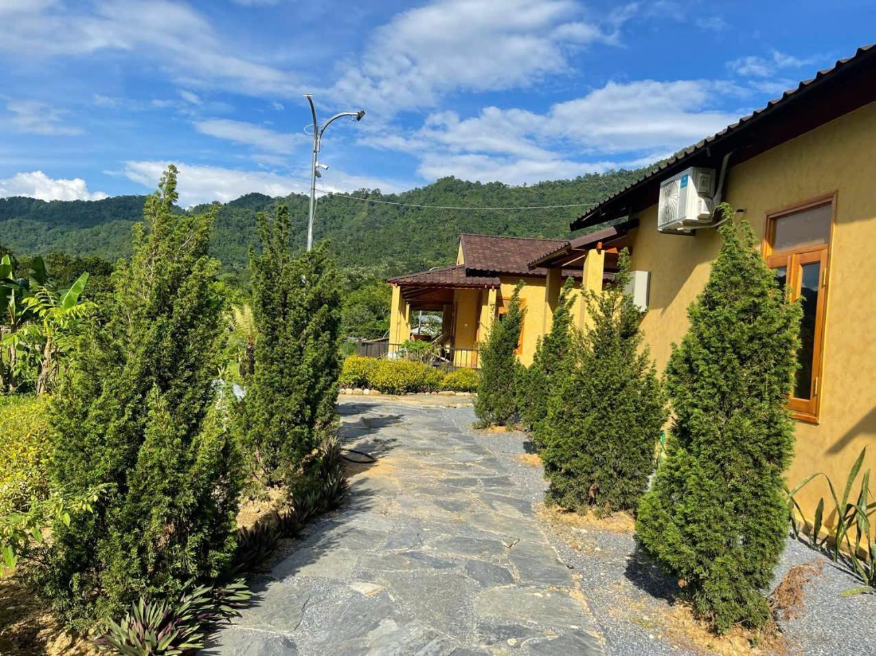 Sky Bay Lodge Ha Giang Exterior photo